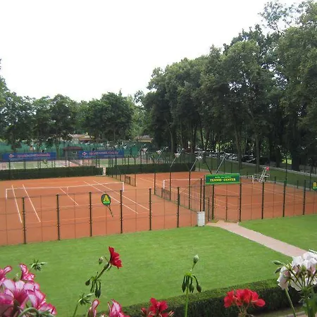 V Rodinném Domě * Hluboká nad Vltavou